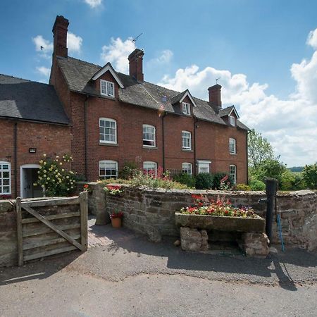 Bed and Breakfast Moreton Hall Farm Newport  Exterior foto