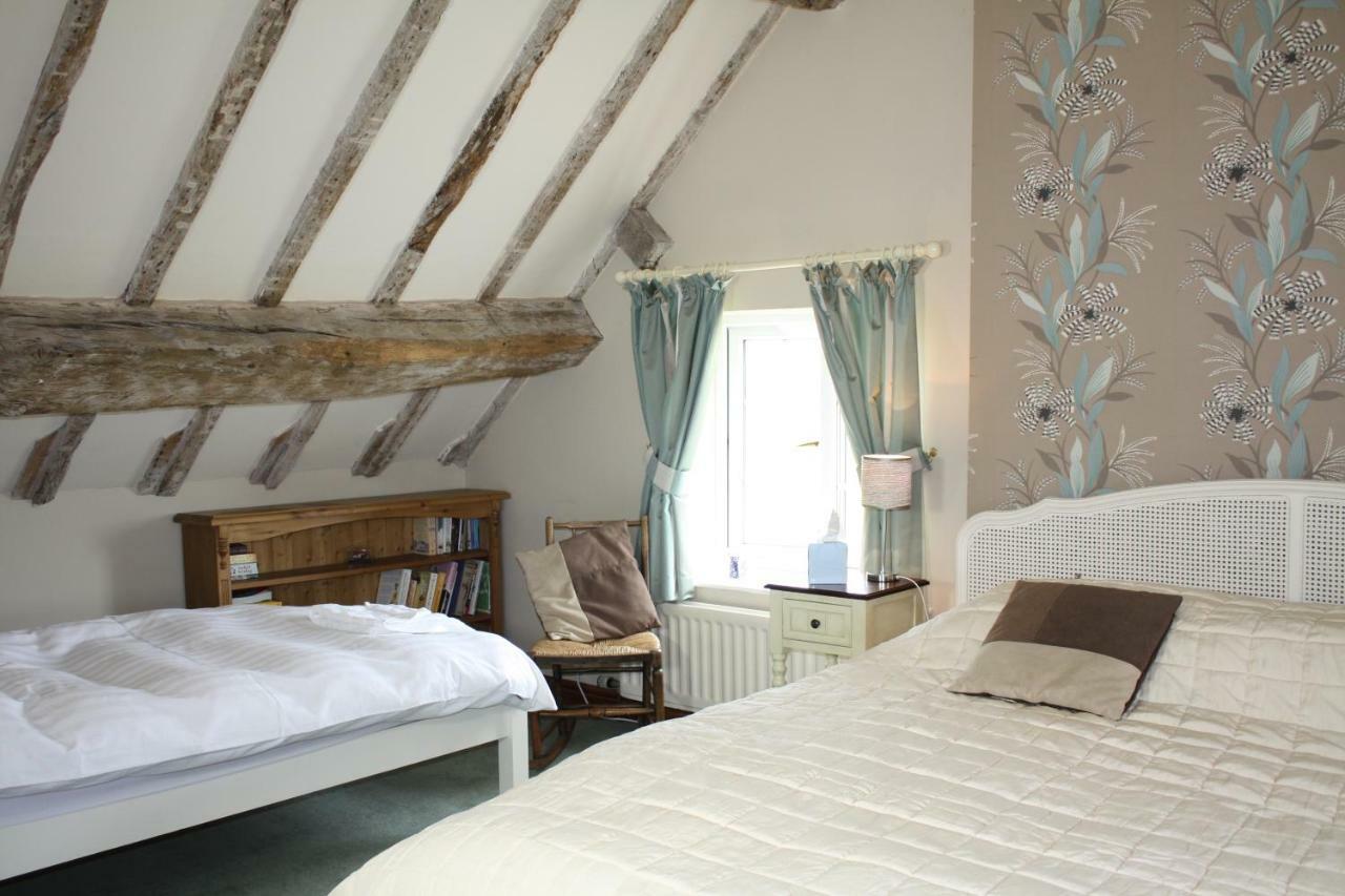 Bed and Breakfast Moreton Hall Farm Newport  Exterior foto